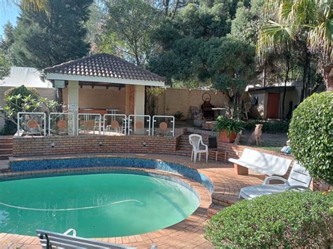 The Inn On Pine Randburg Secure Your Holiday Self Catering Or Bed