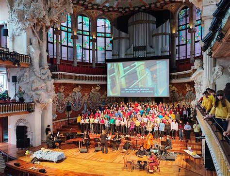 El Cor Jove Canta Al Palau De La M Sica Orfeo Lleidat