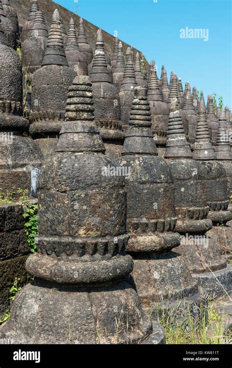 Koe Thaung Kothaung Pagoda Mrauk U Burma Myanmar Stock Photo Alamy