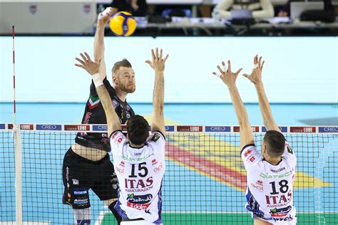 Volleyball It On Twitter Superlega Semifinale Live Civitanova