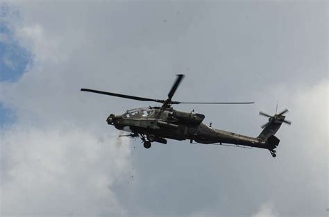 A U S Army AH 64 Apache Helicopter Crew Assigned To NARA DVIDS