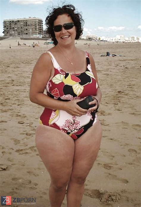 Hefty Rump Huge Hips ZB Porn