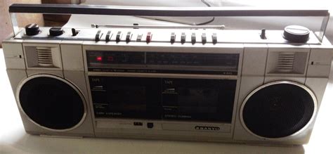 Vintage Sanyo Radio Double Cassette Player Boom Box M W210