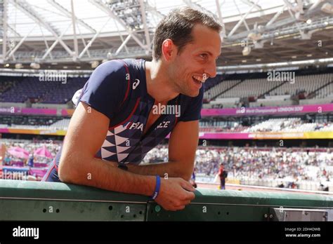 France S Renaud Lavillenie During The Qualification Round Of The Men