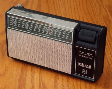 Vintage National Panasonic Transistor Radio R W Am Sw Bands