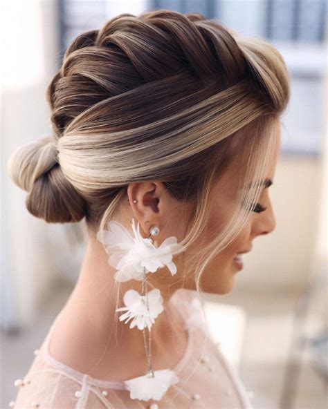 17 Outstanding Gorgeous Wedding Hairstyles For Long Hair