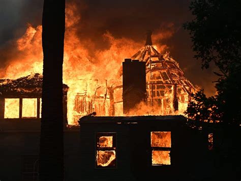 Los Angeles De Nombreux Lieux Culturels Ravag S Par Les Flammes