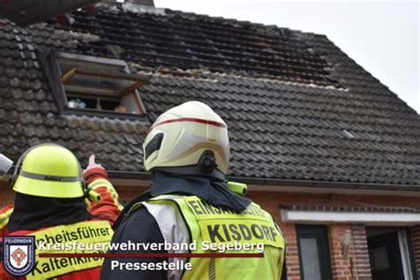 Kreisfeuerwehrverband Segeberg Einsatz Feuer In Einem Einfamilienhaus