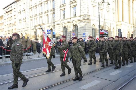 Mswia Wprowadzi Czasowy Zakaz Noszenia Broni W Wi To Niepodleg O Ci