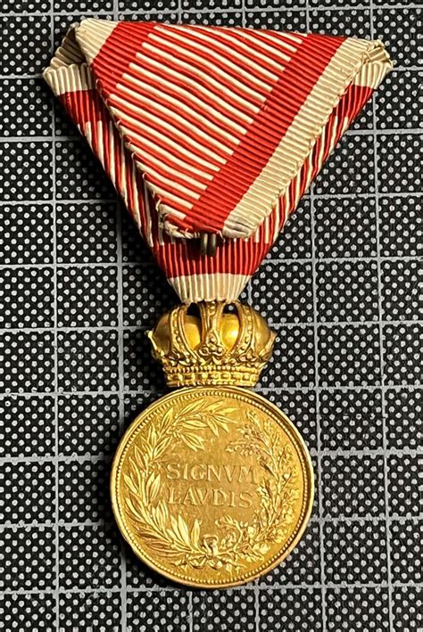 G K Militaria k u k Bronzene Militärverdienstmedaille Kaiser Franz