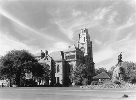 Llano County Courthouse | Texas Time Travel