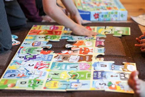 Alphablocks Giant Floor Puzzle - In The Playroom