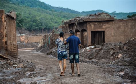 Entenda a tragédia de Mariana em Minas Gerais Me Explica