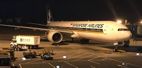 Singapore Airlines Business Class Vs Premium Economy Luxury Travel Diary