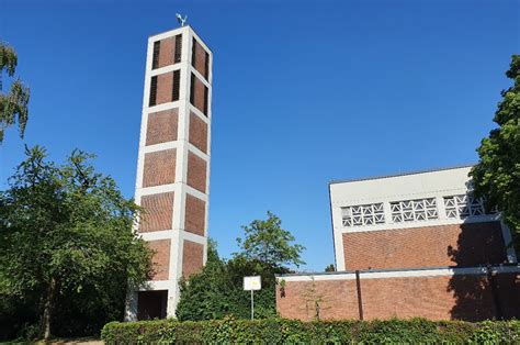 Kirchen Katholische Kirchengemeinde St Martinus Moers