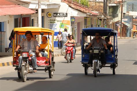 Motos Y Mototaxis El Principal Medio De Transporte En Iquitos