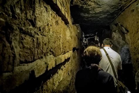 Gef Hrte Besichtigung Der Katakomben Und Basiliken Von Rom Hellotickets