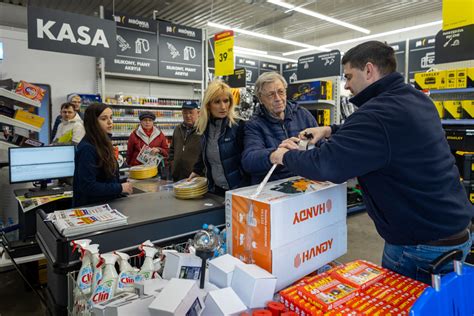 Otwarcie nowego sklepu DIY w Szczecinie Po sąsiedzku kupisz tam