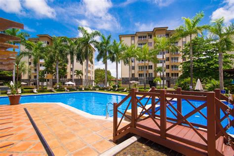 Venta De Propiedades Costa Rica APARTAMENTO EN COSTA LINDA PLAYA