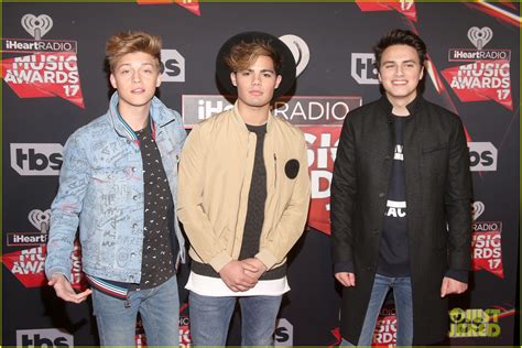 Forever In Your Mind Have Fun On The Red Carpet At Iheartradio Music