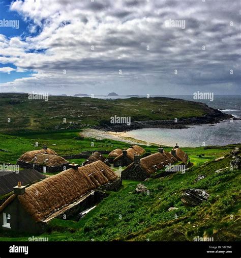 Gearrannan Blackhouse Village Stock Photo Alamy