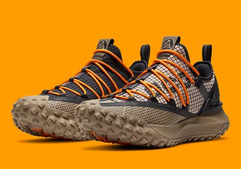 Nike Acg Mountain Fly Low Da Release Date Sneakernews