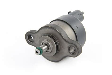 0281002445 регулятор давления топлива Bosch - AvtoFit