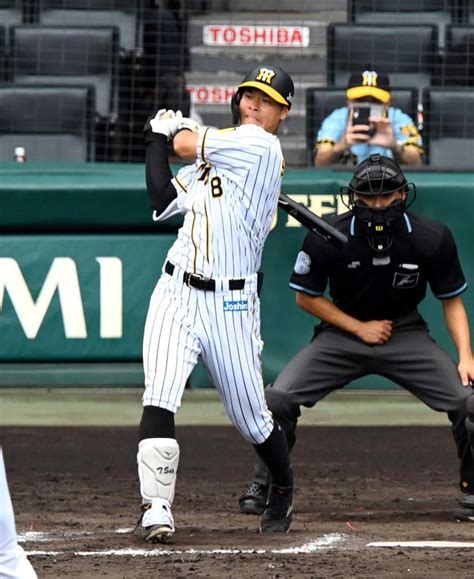 阪神・佐藤輝が降格後初マルチ 直球振り負けず右へ2本 ナゴヤ3連戦で最短昇格試験阪神タイガースデイリースポーツ Online