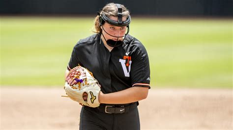 12 top college softball pitchers back for the 2023 season | NCAA.com