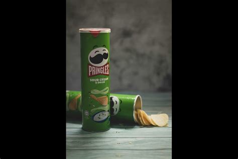 The History of an Iconic Pringles Brand & Its Mustache – Death-Grip