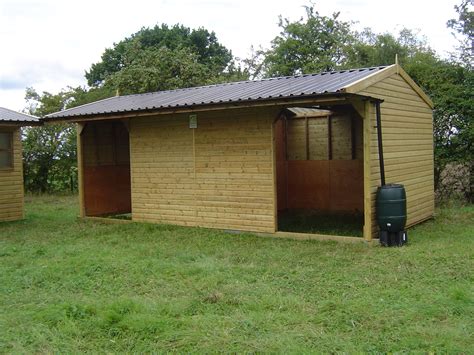 Mobile Field Shelters - John Goodrick Equestrian - Stable Manufacturer