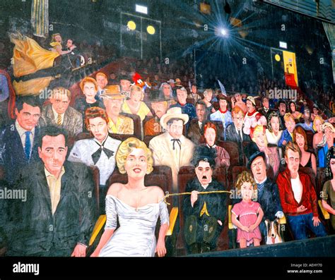 California Los Angeles Wall Mural Of Hollywood Stars Stock Photo Alamy