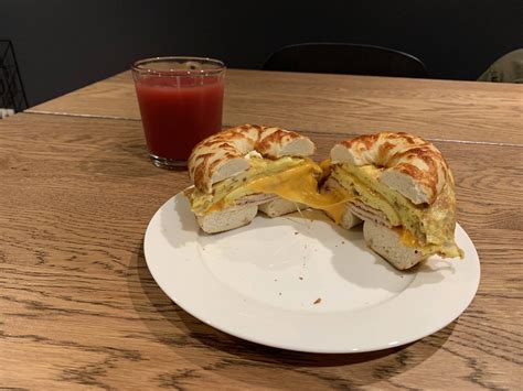 Costco breakfast sandwich : r/eatsandwiches