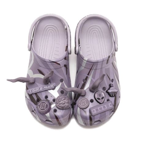 Crocs Clot X Crocs Classic Clog Mauve Mistatmos（アトモス） 公式オンラインストア