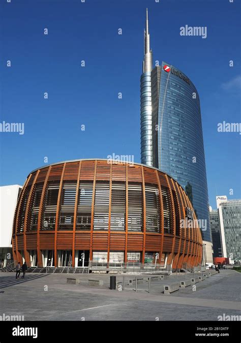 Italy Lombardy Milan Gae Aulenti Square UniCredit Pavilion By The