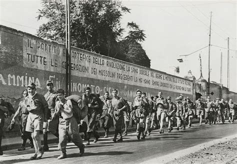 Italian Pows Sicily Aug 19 1943robert Capa Zweiter Weltkrieg