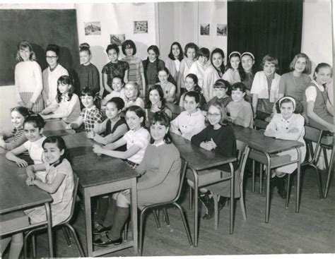 Photo De Classe Cm2 De 1969 Ecole 75019 Copains Davant