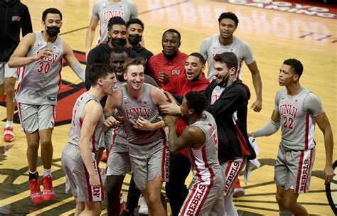 Runnin Rebels Beat Utah State For Fifth Win A Row