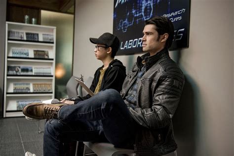 The Wrong Bed Naked Pursuit ČSFD cz