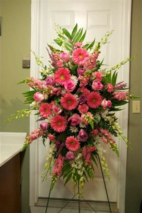 17 Best images about Funeral flowers on Pinterest | Floral arrangements ...