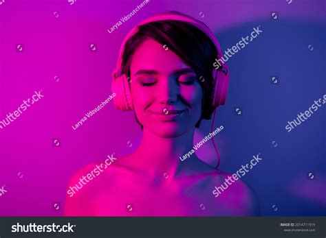 Photo Portrait Calm Pretty Girl Nude Stock Photo Shutterstock