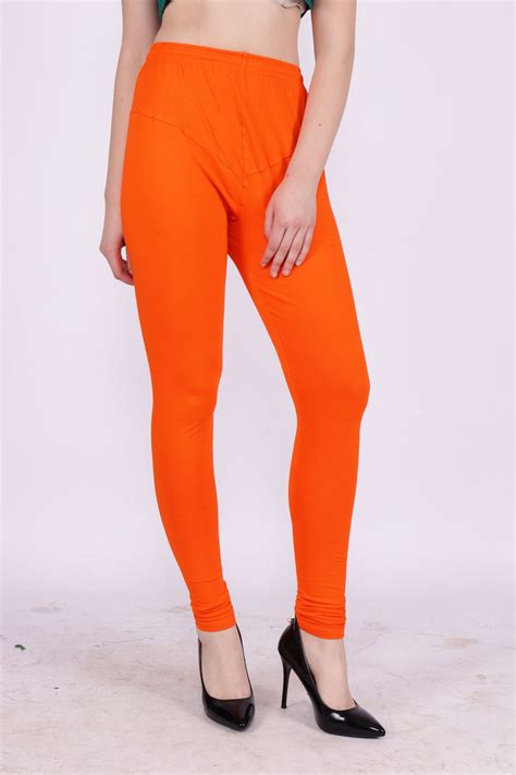 red color leggings 4
