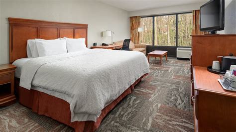 Oak Ridge, TN Hotels - Hampton Inn Oak Ridge, Tennessee Hotel