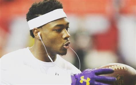 Stefon Diggs Net Worth 2023, Responds to Stephen A. Smith, Contract Breakdown, Salary, Career ...