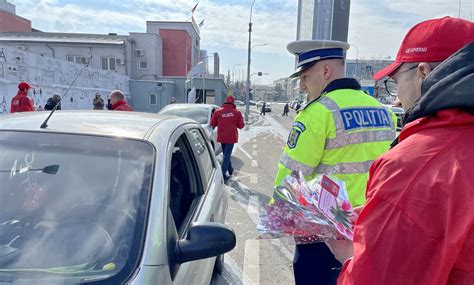 Video Foto De Ziua Lor Poli I Tii Rutieri Sibieni Au Oferit Flori