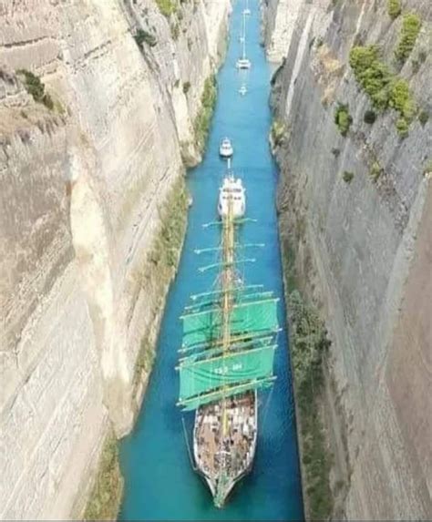 Pin De Laura Brito Nascimento Em Navios Navio