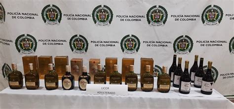 Más de 5199 unidades de pólvora incautados y 42 botellas de licor