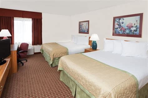 Baymont by Wyndham St. Joseph/Stevensville | Stevensville, MI Hotels