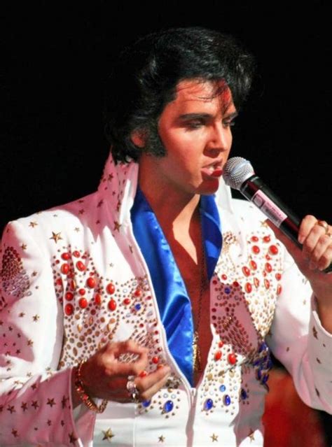 Top Elvis impersonator coming back to Brauntex | Groovin | herald ...