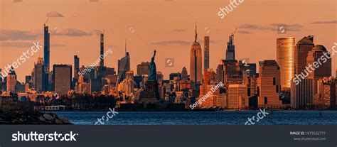 New York City Downtown Skyline Architecture Stock Photo 1975532771 | Shutterstock